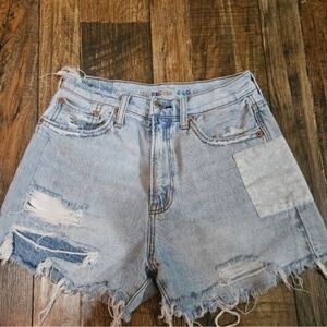 American Eagle Women's High Waist Frayed Hem Festival Jeans Shorts. Size‎ 2